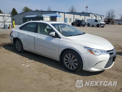 Czwarte zdjęcie samochodu z boku: 2016 TOYOTA CAMRY XSE VIN:4T1BK1FK2GU572736 - miniatura