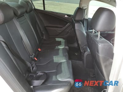 Zdjęcie 10 z 12 samochodu: 2008 VOLKSWAGEN PASSAT TURBO VIN:WVWJK73C88P131337 - miniatura
