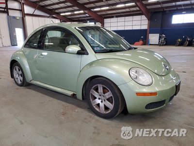 Czwarte zdjęcie samochodu z boku: 2007 VOLKSWAGEN NEW BEETLE 2.5L OPTION PACKAGE 1 VIN:3VWRG31CX7M519560 - miniatura