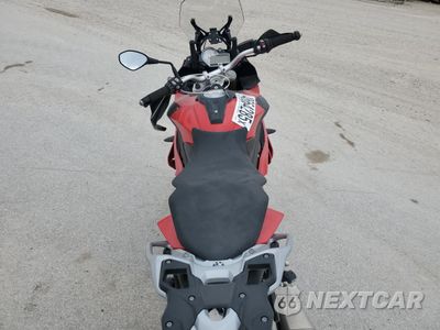 Zdjęcie 6 z 9 samochodu: 2016 BMW S 1000 XR VIN:WB10D1300GZ461952 - miniatura
