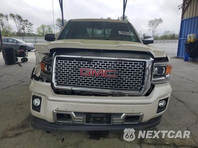 Piąte zdjęcie samochodu w środku: 2015 GMC SIERRA K1500 DENALI VIN:3GTU2WEC2FG115043 - miniatura