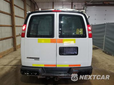 Zdjęcie 6 z 13 samochodu: 2015 CHEVROLET EXPRESS G2500 VIN:1GCWGFCF8F1193297 - miniatura