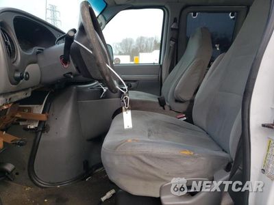 Zdjęcie 7 z 14 samochodu: 2007 FORD ECONO E350 VIN:1FBSS31L67DA75810 - miniatura