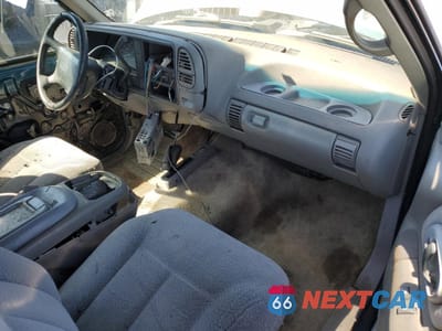 Zdjęcie 8 z 15 samochodu: 1995 CHEVROLET TAHOE K1500 VIN:1GNEK18K5SJ309625 - miniatura