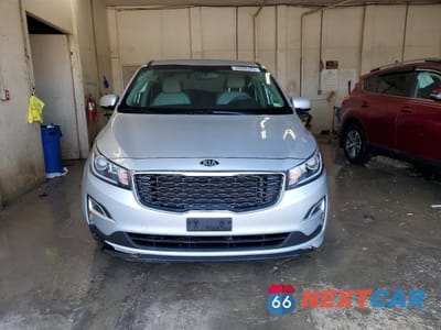 Piąte zdjęcie samochodu w środku: 2021 KIA SEDONA LX VIN:KNDMB5C1XM6667206 - miniatura