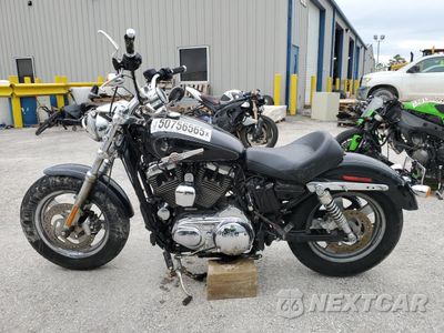 Trzecie zdjęcie samochodu z tyłu: 2014 HARLEY-DAVIDSON XL1200 C VIN:1HD1CT313EC414427 - miniatura