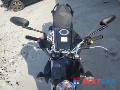 Piąte zdjęcie samochodu w środku: 2013 SUZUKI SV650 VIN:JS1VP55A8D2101100 - miniatura