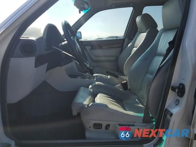 Zdjęcie 7 z 13 samochodu: 1995 BMW 540 I VIN:WBAHE5328SGA64005 - miniatura