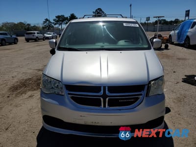 Piąte zdjęcie samochodu w środku: 2012 DODGE GRAND CARAVAN SXT VIN:2C4RDGCG4CR280786 - miniatura