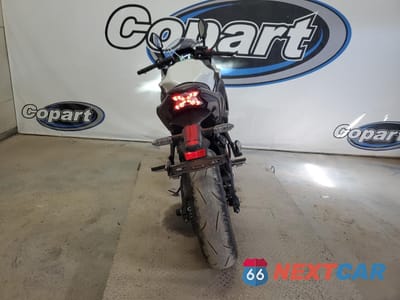 Czwarte zdjęcie samochodu z boku: 2023 KAWASAKI EX650 R VIN:ML5EXER14PDA94832 - miniatura