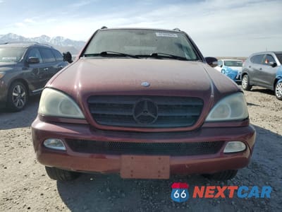 Piąte zdjęcie samochodu w środku: 2002 MERCEDES-BENZ ML 320 VIN:4JGAB54E12A332085 - miniatura