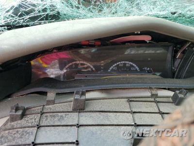 Zdjęcie 9 z 13 samochodu: 2000 TOYOTA AVALON XL VIN:4T1BF28B4YU032815 - miniatura