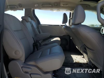 Zdjęcie 11 z 14 samochodu: 2020 TOYOTA SIENNA XLE VIN:5TDYZ3DC4LS065398 - miniatura