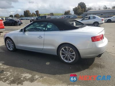Drugie zdjęcie samochodu z przodu: 2014 AUDI A5 PREMIUM PLUS VIN:WAULFAFH1EN003625 - miniatura