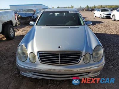 Piąte zdjęcie samochodu w środku: 2004 MERCEDES-BENZ E 320 VIN:WDBUF65J94A486276 - miniatura