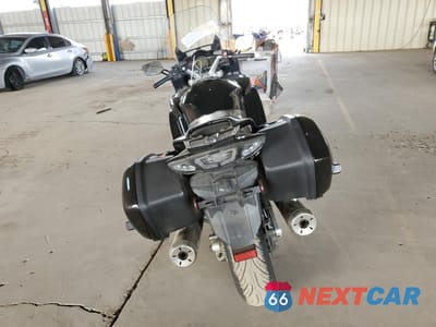 Czwarte zdjęcie samochodu z boku: 2017 YAMAHA FJR1300 AE VIN:JYARP30E4HA000441 - miniatura