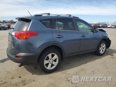Trzecie zdjęcie samochodu z tyłu: 2013 TOYOTA RAV4 XLE VIN:JTMRFREV2DD044160 - miniatura