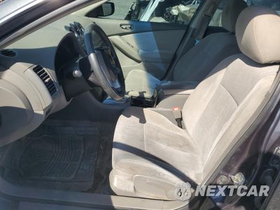 Zdjęcie 7 z 12 samochodu: 2011 NISSAN ALTIMA BASE VIN:1N4AL2AP4BN412081 - miniatura