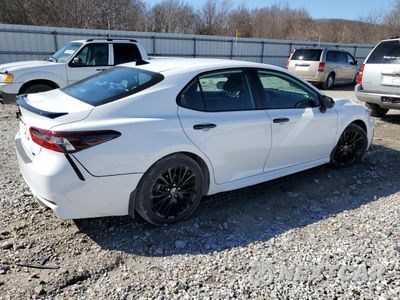 Trzecie zdjęcie samochodu z tyłu: 2022 TOYOTA CAMRY NIGHT SHADE VIN:4T1G31AK5NU044700 - miniatura