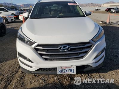 Piąte zdjęcie samochodu w środku: 2017 HYUNDAI TUCSON LIMITED VIN:KM8J33A47HU287755 - miniatura