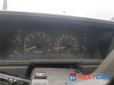 Zdjęcie 9 z 14 samochodu: 1987 TOYOTA 4RUNNER RN60 VIN:JT4RN62S8H0184738 - miniatura