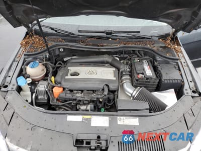 Zdjęcie 11 z 12 samochodu: 2014 VOLKSWAGEN CC SPORT VIN:WVWBP7AN6EE512640 - miniatura