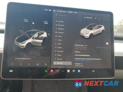 Zdjęcie 9 z 14 samochodu: 2024 TESLA MODEL Y VIN:7SAYGDEE9RA220049 - miniatura