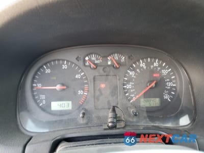 Zdjęcie 9 z 12 samochodu: 2002 VOLKSWAGEN JETTA GLS TDI VIN:WVWSP61J62W505376 - miniatura