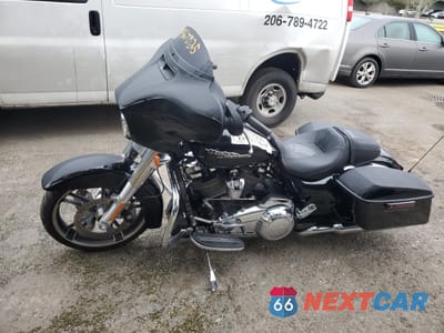 Trzecie zdjęcie samochodu z tyłu: 2018 HARLEY-DAVIDSON FLHX STREET GLIDE VIN:1HD1KBC12JB662231 - miniatura