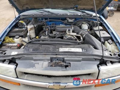 Zdjęcie 11 z 12 samochodu: 2000 CHEVROLET S TRUCK S10 VIN:1GCCT19W0Y8153847 - miniatura