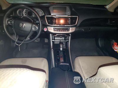 Zdjęcie 8 z 13 samochodu: 2015 HONDA ACCORD EX VIN:1HGCT1B7XFA009085 - miniatura