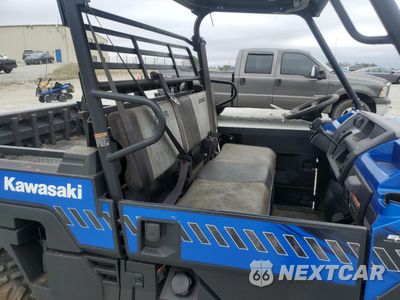 Piąte zdjęcie samochodu w środku: 2019 KAWASAKI KAF820 K VIN:JKBAFSK18KB504443 - miniatura