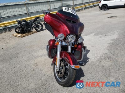 Drugie zdjęcie samochodu z przodu: 2017 HARLEY-DAVIDSON FLHTK ULTRA LIMITED VIN:1HD1KED12HB674776 - miniatura