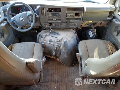 Zdjęcie 8 z 14 samochodu: 2015 CHEVROLET EXPRESS G3500 LT VIN:1GAZG1FG4F1144997 - miniatura