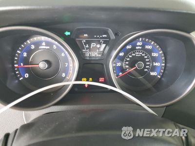 Zdjęcie 9 z 12 samochodu: 2015 HYUNDAI ELANTRA SE VIN:5NPDH4AE8FH647608 - miniatura