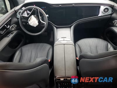 Zdjęcie 8 z 14 samochodu: 2023 MERCEDES-BENZ EQS SUV 580 4MATIC VIN:4JGDM4EB5PA028173 - miniatura