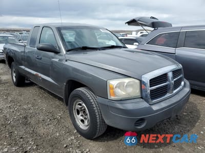 Czwarte zdjęcie samochodu z boku: 2007 DODGE DAKOTA ST VIN:1D7HE22K87S241114 - miniatura