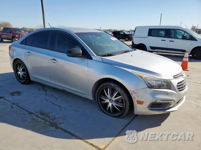 Czwarte zdjęcie samochodu z boku: 2015 CHEVROLET CRUZE LS VIN:1G1PA5SH1F7286977 - miniatura