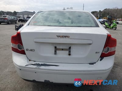 Zdjęcie 6 z 12 samochodu: 2007 VOLVO S40 2.4I VIN:YV1MS382472272062 - miniatura