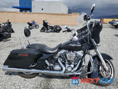 2010 HARLEY-DAVIDSON FLHX 1HD1KB43XAB636153 - główne zdjęcie licytacji z USA - miniatura