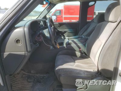 Zdjęcie 7 z 15 samochodu: 2004 CHEVROLET SILVERADO C3500 VIN:1GCJC33144F146678 - miniatura
