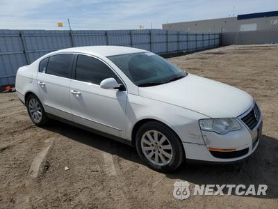 Czwarte zdjęcie samochodu z boku: 2008 VOLKSWAGEN PASSAT TURBO VIN:WVWJK73C88P131337 - miniatura