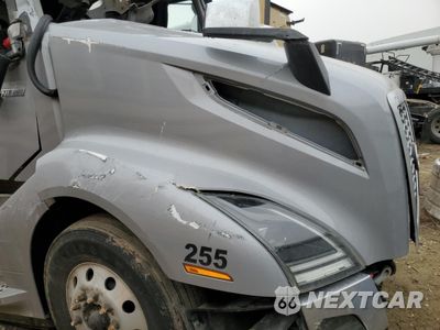 Zdjęcie 7 z 10 samochodu: 2023 VOLVO VNL SEMI TRUCK VIN:4V4NC9EH0PN626536 - miniatura