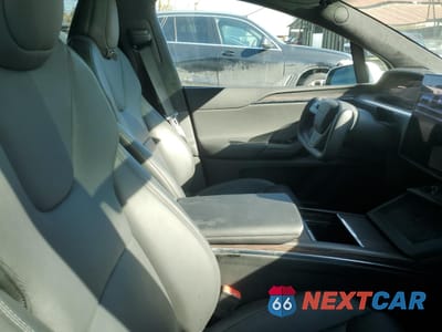 Zdjęcie 10 z 12 samochodu: 2022 TESLA MODEL X VIN:7SAXCDE51NF342652 - miniatura