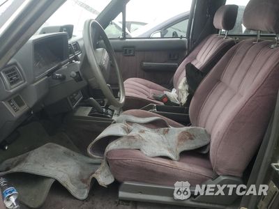 Zdjęcie 7 z 14 samochodu: 1987 TOYOTA 4RUNNER RN60 VIN:JT4RN62S8H0184738 - miniatura