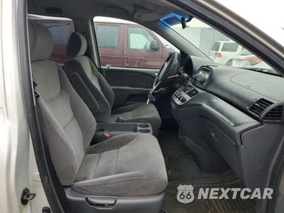 Zdjęcie 7 z 13 samochodu: 2005 HONDA ODYSSEY LX VIN:5FNRL38265B083707 - miniatura
