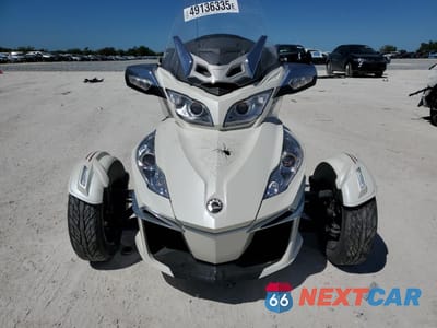Drugie zdjęcie samochodu z przodu: 2015 CAN-AM SPYDER ROADSTER RT VIN:2BXNBDD27FV006581 - miniatura
