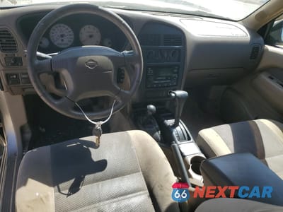 Zdjęcie 8 z 13 samochodu: 2000 NISSAN PATHFINDER LE VIN:JN8AR07Y1YW396118 - miniatura