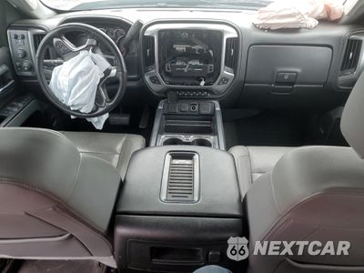 Zdjęcie 8 z 14 samochodu: 2017 GMC SIERRA VIN:1GC1KWEY7HF232264 - miniatura