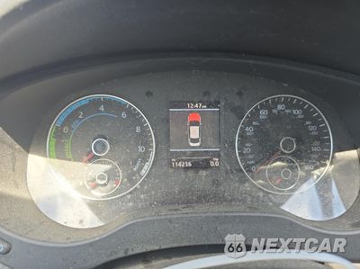 Zdjęcie 8 z 10 samochodu: 2014 VOLKSWAGEN JETTA HYBRID VIN:3VW637AJ3EM214208 - miniatura